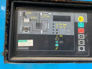 Compresor industrial de tornillo CompAir 18 kW