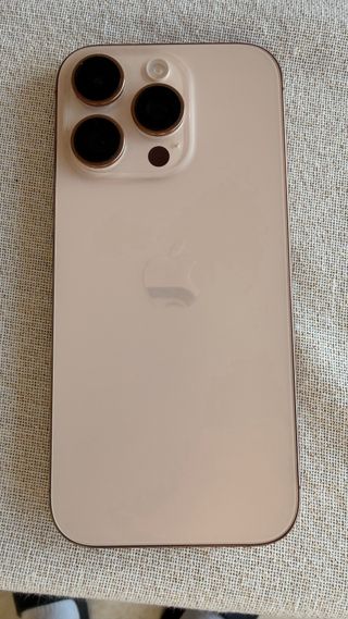 iPhone 16 Pro 128GB Dorado