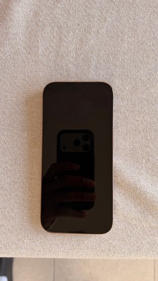 iPhone 16 Pro 128GB Dorado