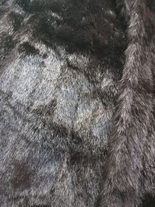 Chaquetón Piel Sintética  Talla 44.