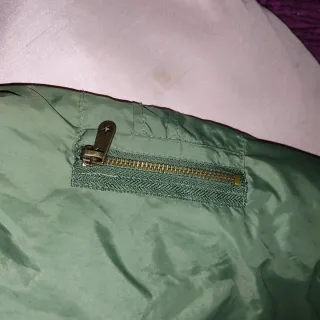 Chaqueta bomber verde