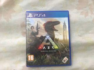 ARK Survival Evolved PS4