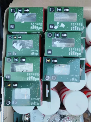 Lote Velas, Luces LED y Adornos.