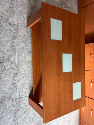 Mueble modular madera con cristal y de regalo mesa