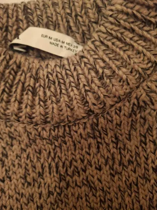 Jersey jaspeado marrón con botones