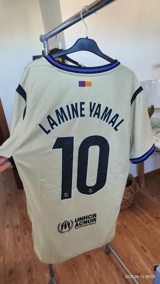 Camiseta FC Barcelona x Kobe Bryant Beige