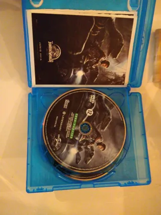 Jurassic World Blu-ray 3D + Blu-ray + DVD