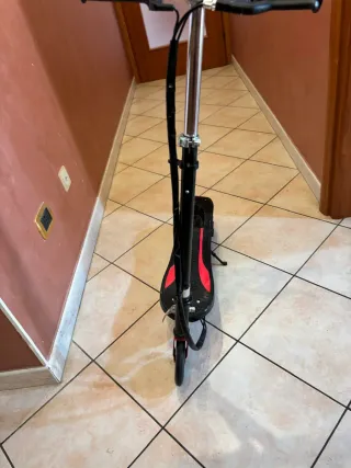 Monopattino Elettrico Homcom 7+ Anni