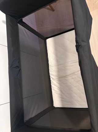 Cuna de viaje Bugaboo Negra
