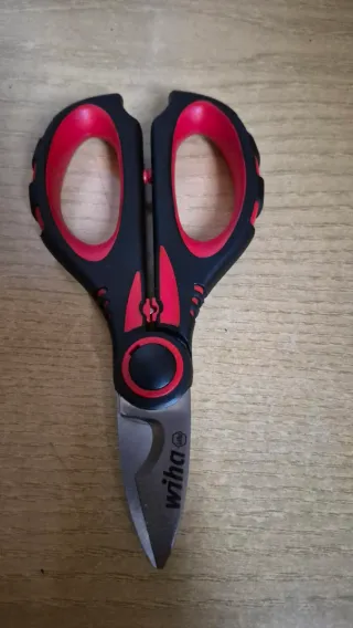 Tijeras electricista Wiha 4 en 1