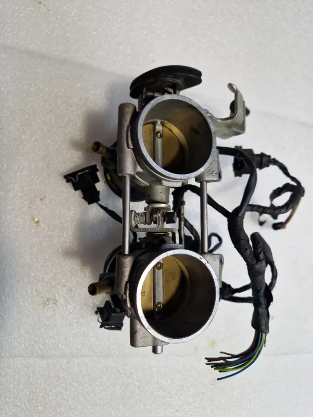 Cuerpo Inyección BMW F650 GS