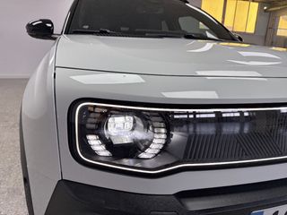 RENAULT Renault 4 E-Tech eléctrico iconic 110 kW