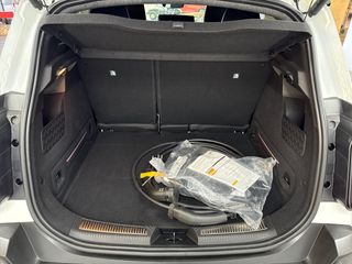 RENAULT Renault 4 E-Tech eléctrico iconic 110 kW