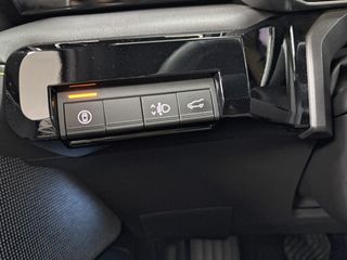 RENAULT Renault 4 E-Tech eléctrico iconic 110 kW