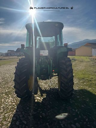 John Deere 5515 + Pala