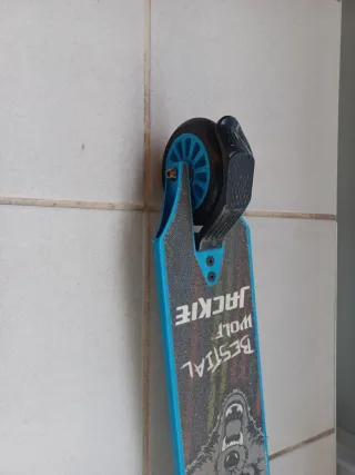 Patinete Freestyle Azul y Negro