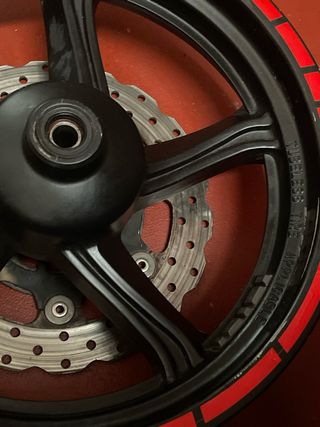 Llanta Delantera Super Dink 300