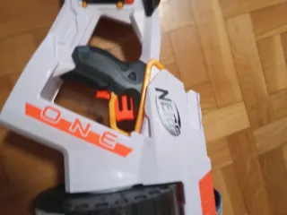 Pistola de juguete Nerf Ultra One.