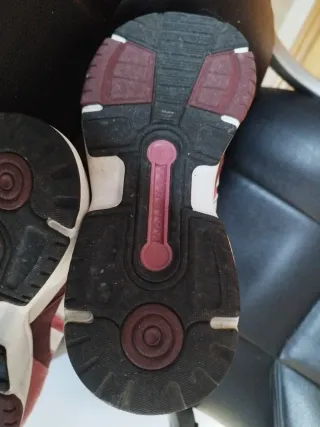 Zapatillas Adidas Talla 42 Rojo salmón /Blanco