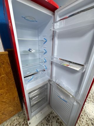 Frigorífico Rojo Estilo Vintage Severin