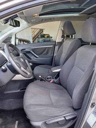 TOYOTA Verso 115D Advance 7plazas