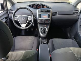 TOYOTA Verso 115D Advance 7plazas