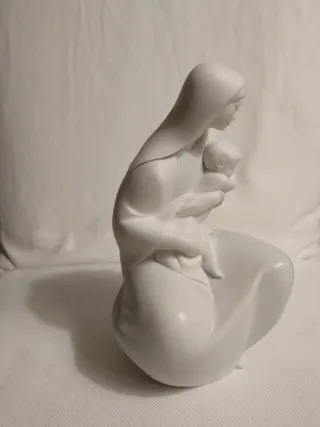 Virgen de porcelana de Lladró