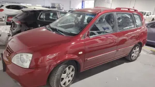 KIA Carens 2004