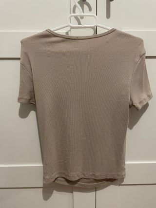 Camiseta Mango Beige Corta