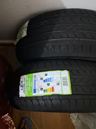 Juego de dos ruedas LINGLONG TIRE