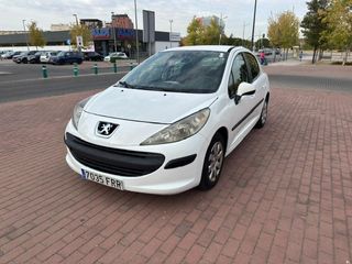 PEUGEOT 207 1.4 i 5 puertas