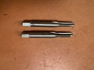 Machos de roscar HSS