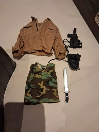 Hot Toys Predator Dutch Schaefer 1/6 Arnold Alan