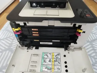 Impresora Samsung Láser CLP 320