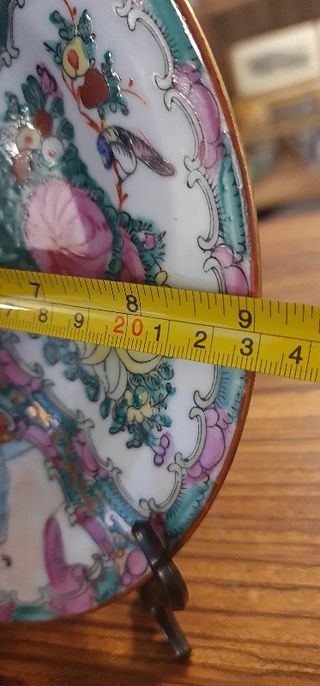 12 Platos Macao ”Rose Medallion” de 23 cm