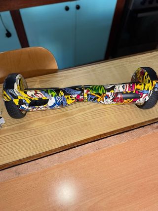 Hoverboard con diseño graffiti
