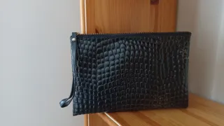 Bolso de mano SIMBA Y LOLA negro y dorado