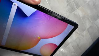 Tablet Samsung S6 Lite cristal roto