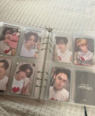 Kpop random photocard