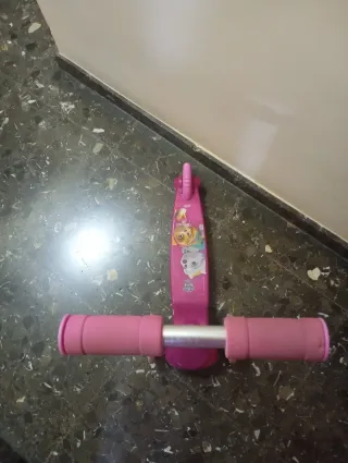 Patinete Patrulla Canina Rosa