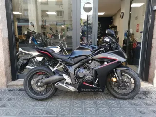 Honda CBR 650R 2024 A2
