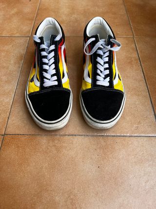 Zapatillas Vans Old Skool Flames Negras