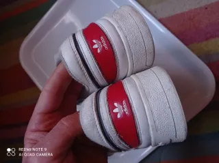 Zapatillas Adidas Talla 39.5 Blancas