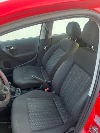 Volkswagen Polo 2015