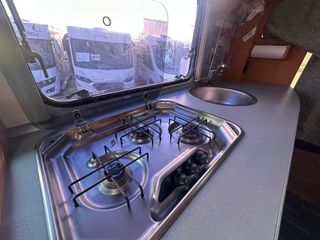 Autocaravana Capuchina CI Elliot 5