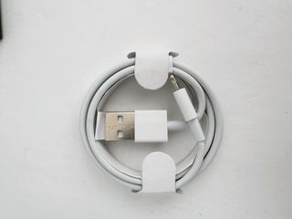 Cabos Lighting USB 1M Apple iPhone NOVOS