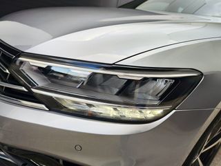 Volkswagen Passat Variant R-Line 2.0 TDI 150 CV