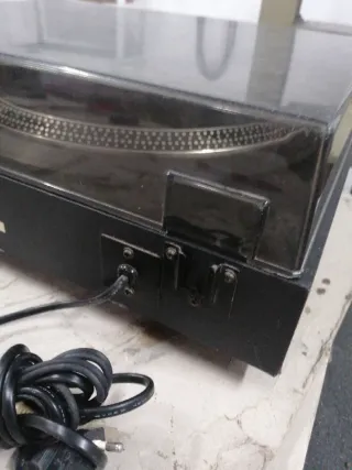 Tocadiscos Sherwood Negro