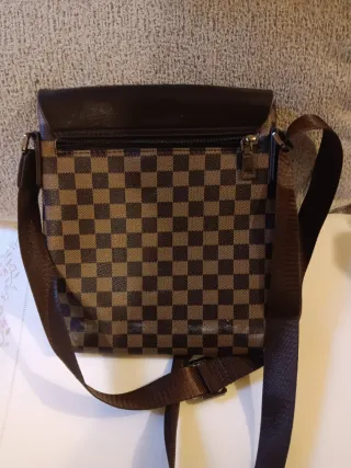 Bolso bandolera Louis Vuitton Marrón 27/24cm