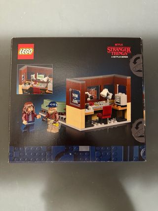 LEGO 40891 Stranger Things Radio Station